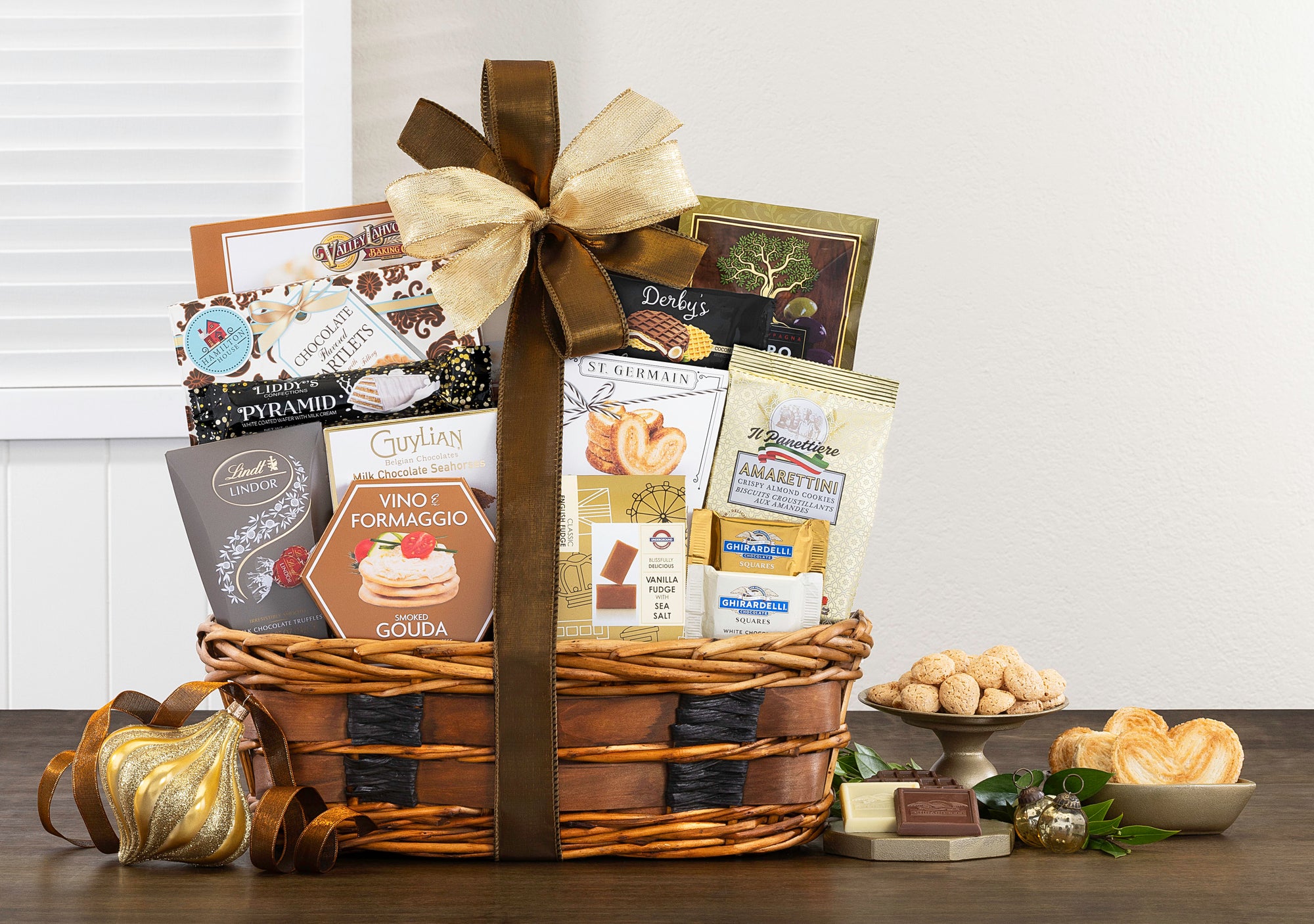 Bon Appetit Basket, Standard USA Shipping